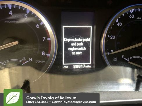 Used 2016 Toyota Highlander Limited Platinum image 10