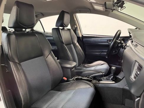 Used 2015 Toyota Corolla S image 10