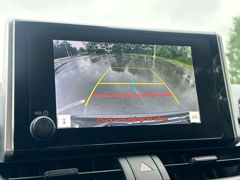 Used 2023 Toyota RAV4 AWD Hybrid image 51