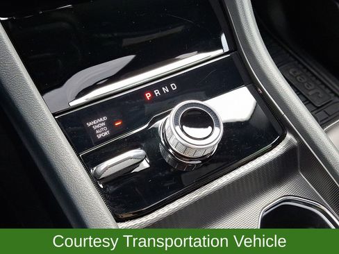 New 2025 Jeep Grand Cherokee L Limited w/ Black Appearance Package image 18