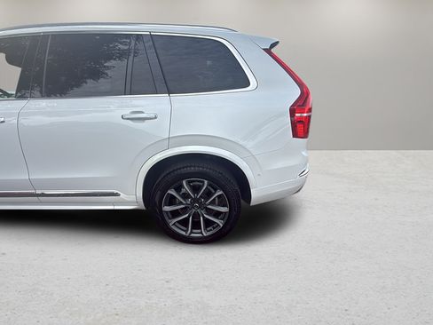 Used 2021 Volvo XC90 T6 Inscription AWD/4WD image 18