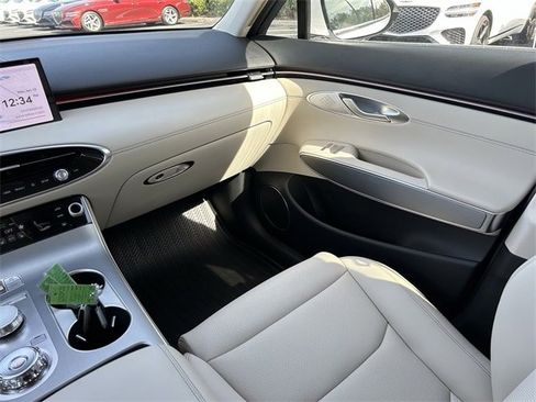 New 2026 Genesis GV70 2.5T Select image 5