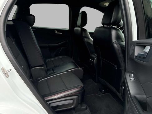 Used 2023 Ford Escape ST-Line Select w/ Tech Pack #2 AWD/4WD image 10
