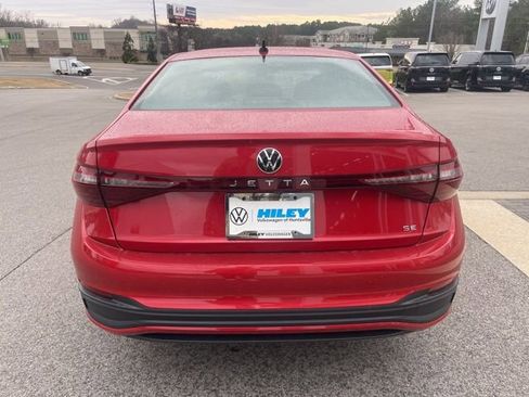 New 2026 Volkswagen Jetta SE FWD image 4