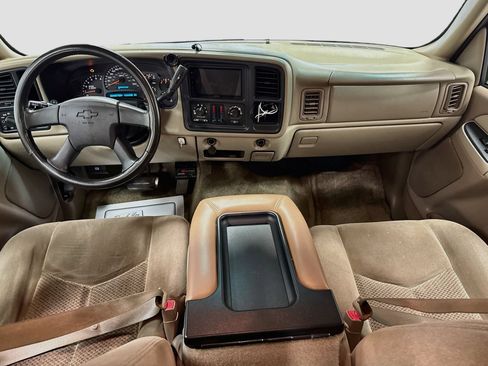 Used 2003 Chevrolet Tahoe LS RWD image 19