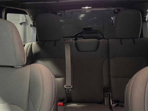 Used 2021 Jeep Wrangler Unlimited Sport image 33