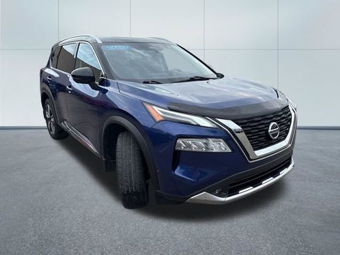 Used 2021 Nissan Rogue Platinum AWD/4WD image 5