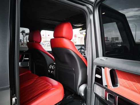 Used 2024 Mercedes-Benz G 63 AMG 4MATIC image 12