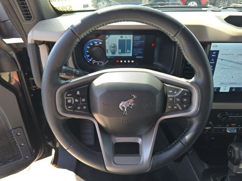 Certified 2023 Ford Bronco Wildtrak image 21