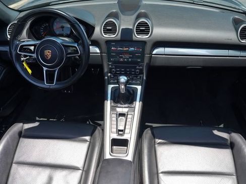 Used 2017 Porsche 718 Boxster S RWD image 2