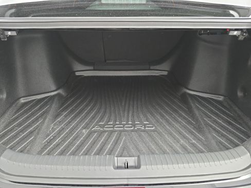 Used 2024 Honda Accord Touring image 12