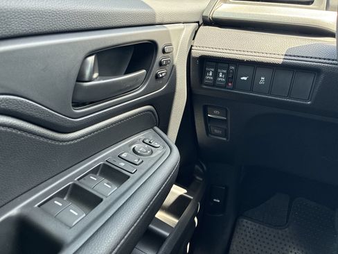 Certified 2026 Honda Odyssey EX-L image 41