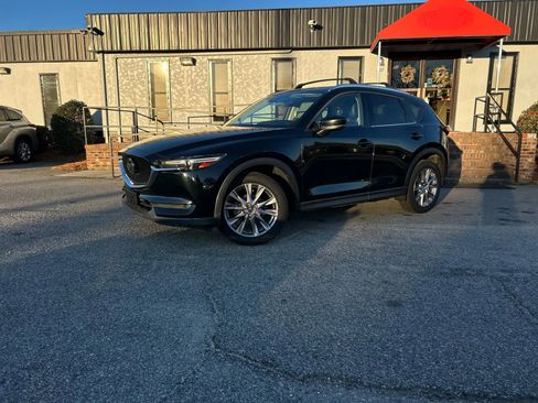 Used 2019 MAZDA CX-5 Grand Touring image 2