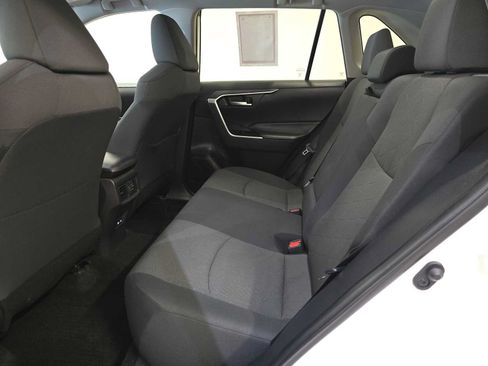 Used 2023 Toyota RAV4 XLE AWD/4WD image 23