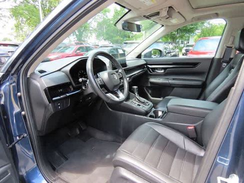 Used 2023 Honda CR-V EX-L image 2