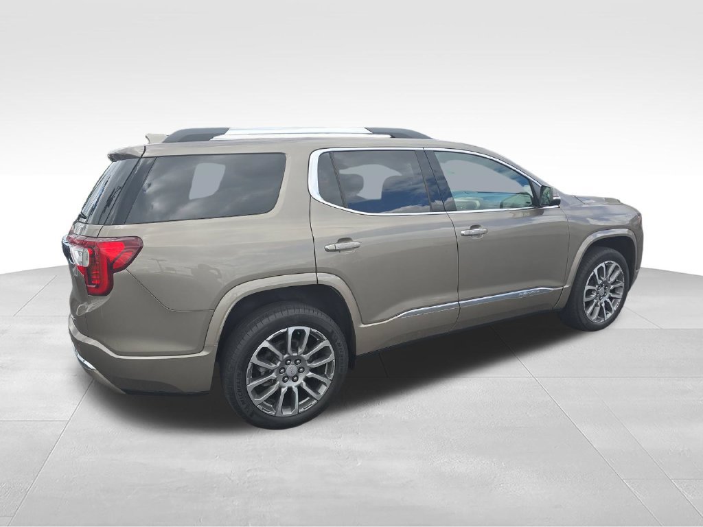 Used 2023 GMC Acadia Denali AWD/4WD image 5