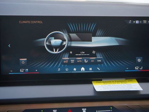 Used 2025 BMW X3 xDrive30i w/ Premium Package image 17