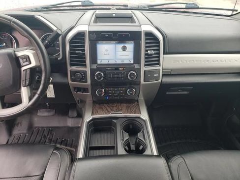 Used 2019 Ford F250 Lariat w/ Lariat Value Package AWD/4WD image 16