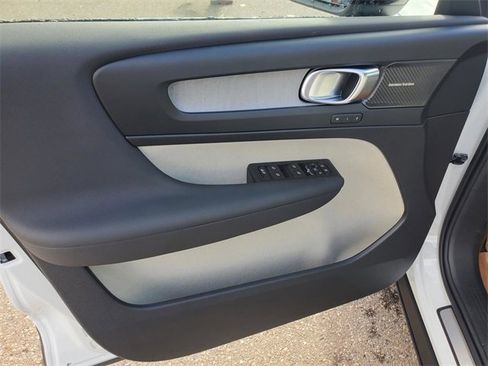 New 2026 Volvo XC40 B5 Ultra w/ Protection Package Premier image 10