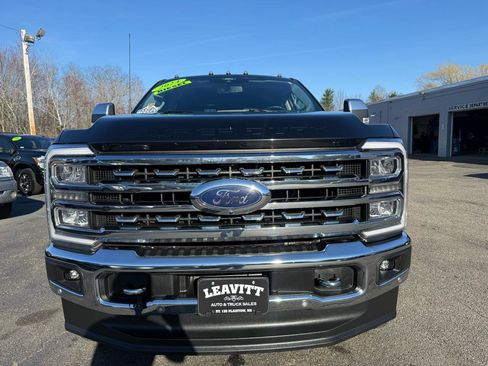 Used 2024 Ford F350 Lariat w/ Lariat Ultimate Package image 3