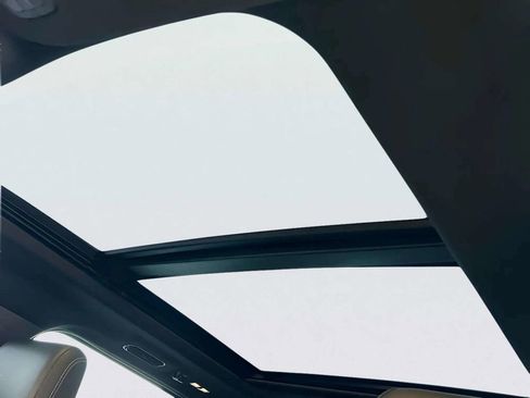 Used 2025 Ford Expedition Max Platinum w/ Stealth Appearance Package image 22