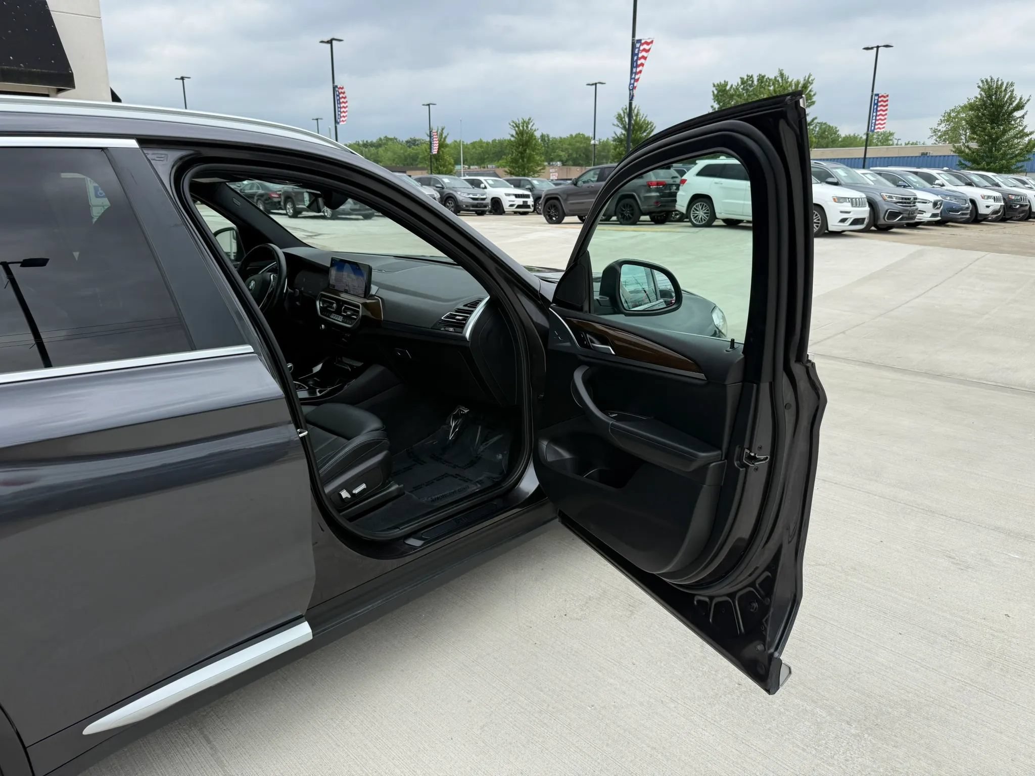Used 2022 BMW X3 xDrive30i w/ Premium Package 2 AWD/4WD image 25