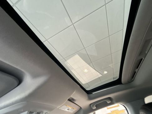 Used 2020 Chevrolet Trax Premier image 20