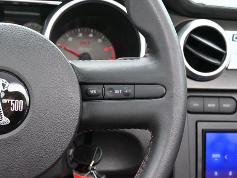 Used 2007 Ford Mustang Shelby GT500 RWD image 19