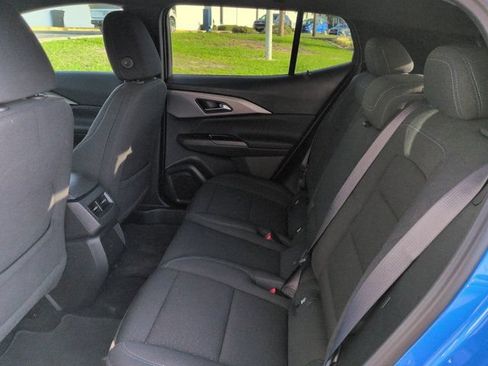 Used 2025 Chevrolet Equinox EV LT FWD image 13