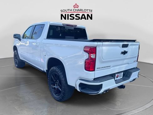 Used 2022 Chevrolet Silverado 1500 RST AWD/4WD image 4