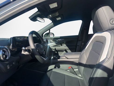 New 2026 Chevrolet Blazer EV LT AWD/4WD image 11
