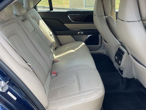 Used 2017 Lincoln Continental Reserve w/ Climate Package AWD/4WD image 14