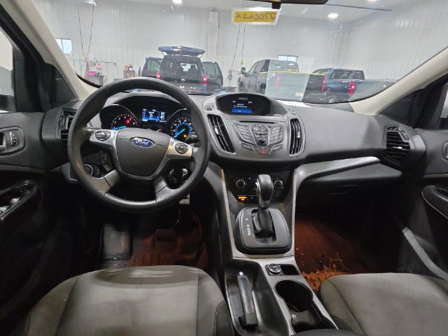 Used 2016 Ford Escape SE AWD/4WD image 4