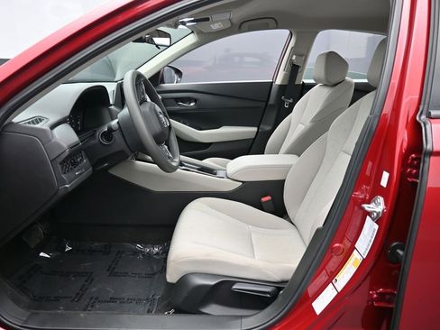 Used 2025 Honda Accord LX image 32