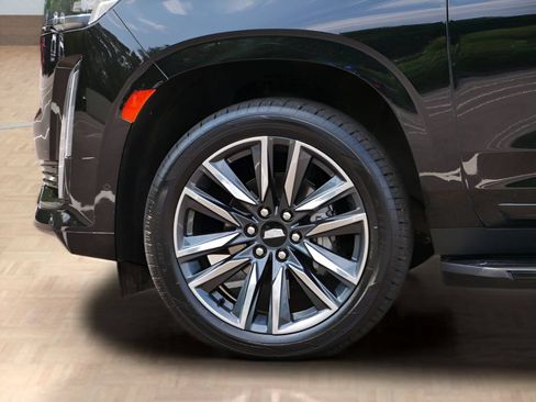 Used 2022 Cadillac Escalade Sport AWD/4WD image 9