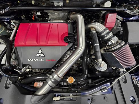 Used 2013 Mitsubishi Lancer Evolution GSR image 3