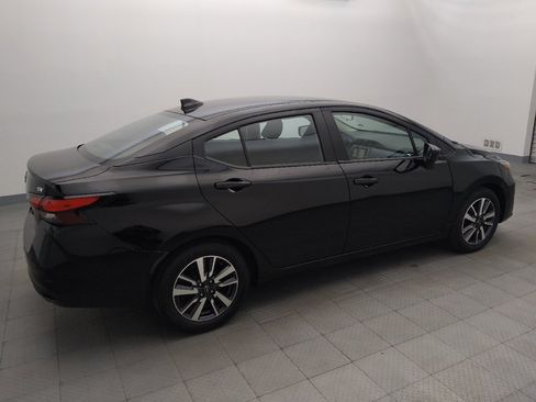Used 2024 Nissan Versa SV FWD image 10