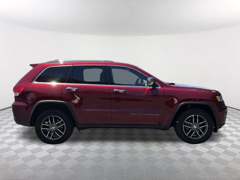 Used 2018 Jeep Grand Cherokee Limited AWD/4WD image 4