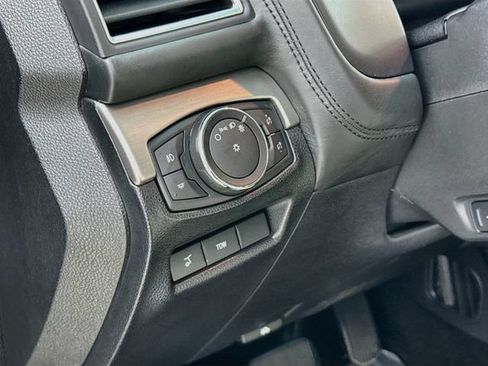 Used 2016 Ford Explorer Platinum AWD/4WD image 10