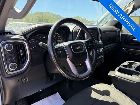 Used 2020 GMC Sierra 2500 SLE w/ Preferred Package AWD/4WD image 10