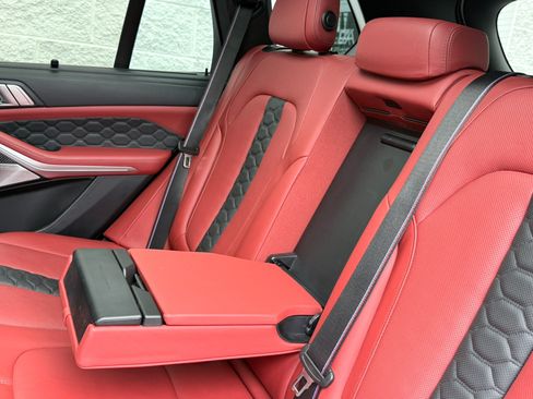 Used 2021 BMW X5 M w/ Competition Package AWD/4WD image 27