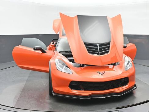 Used 2019 Chevrolet Corvette Z06 RWD image 36