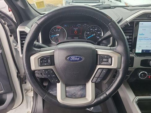 Used 2022 Ford F250 Lariat w/ Lariat Ultimate Package AWD/4WD image 28