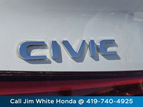 Used 2023 Honda Civic Sport image 14