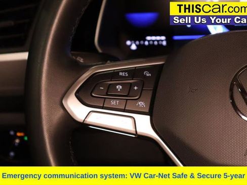 Used 2024 Volkswagen Jetta Sport image 12