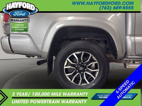 Used 2021 Toyota Tacoma TRD Sport AWD/4WD image 27