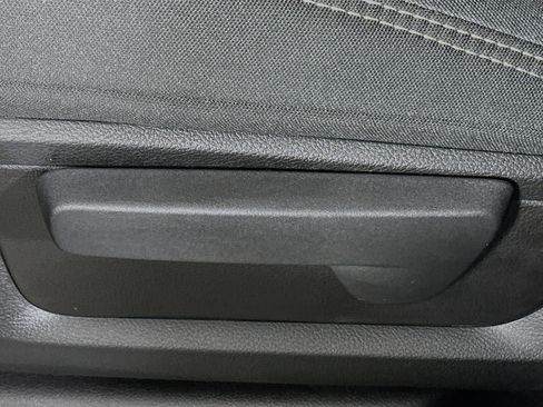 Used 2024 RAM 2500 Tradesman w/ Chrome Appearance Group image 13