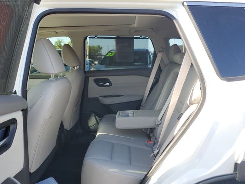 Certified 2023 Nissan Rogue SV w/ SV Premium B Package image 12