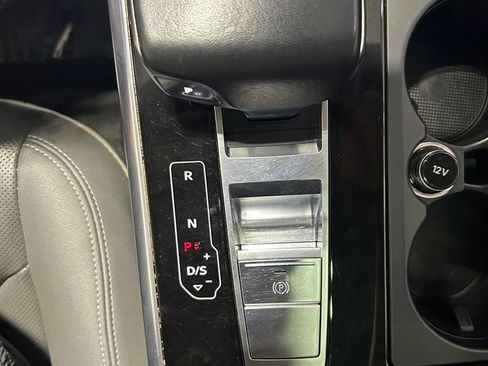 Used 2019 Audi Q8 Prestige AWD/4WD image 23