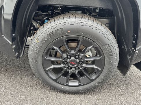 New 2026 Toyota Tundra Platinum AWD/4WD image 31